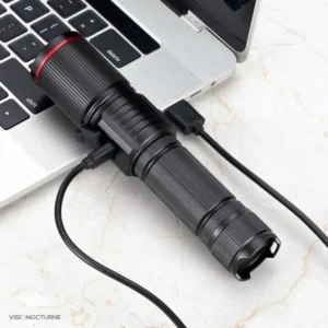 Torche rechargeable 20W avec éclairage puissant et varié